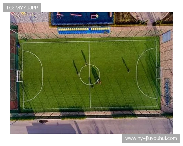 足球场与操场面积对比分析及其在学校运动场地规划中的应用